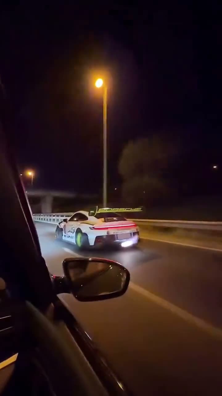 Porsche GT3 RS — Night Run Exhaust