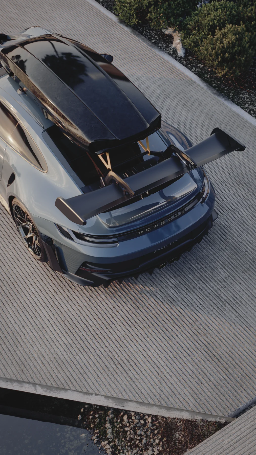 ARKYN FALCON-1 Roof box installed photo 5
